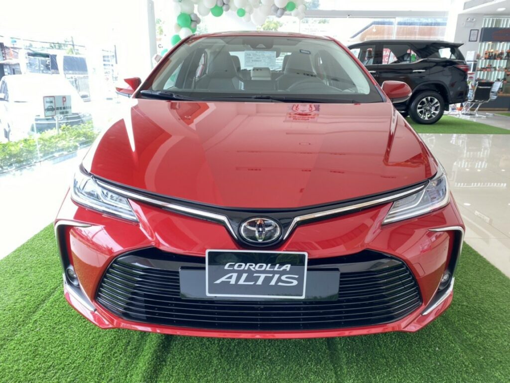 Bảng báo giá xe Toyota Altis 2022
