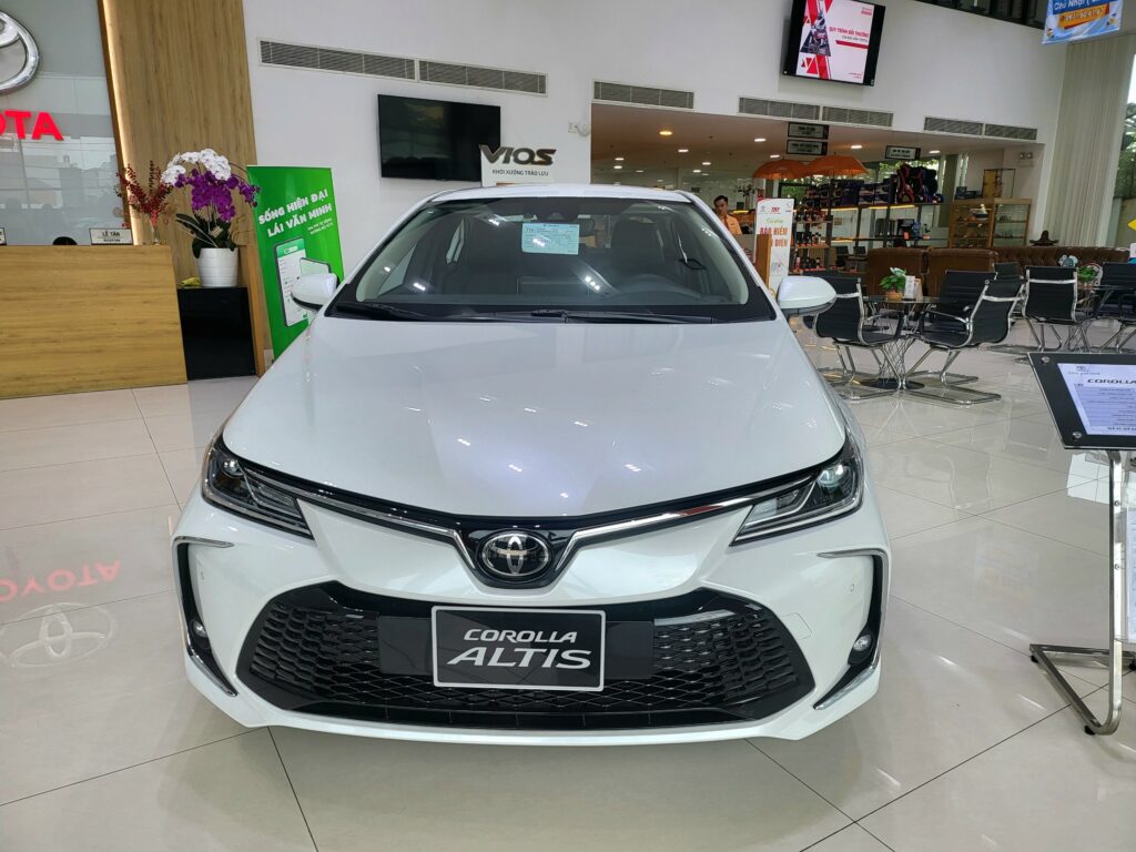 Toyota Altis mẫu mới nhất
